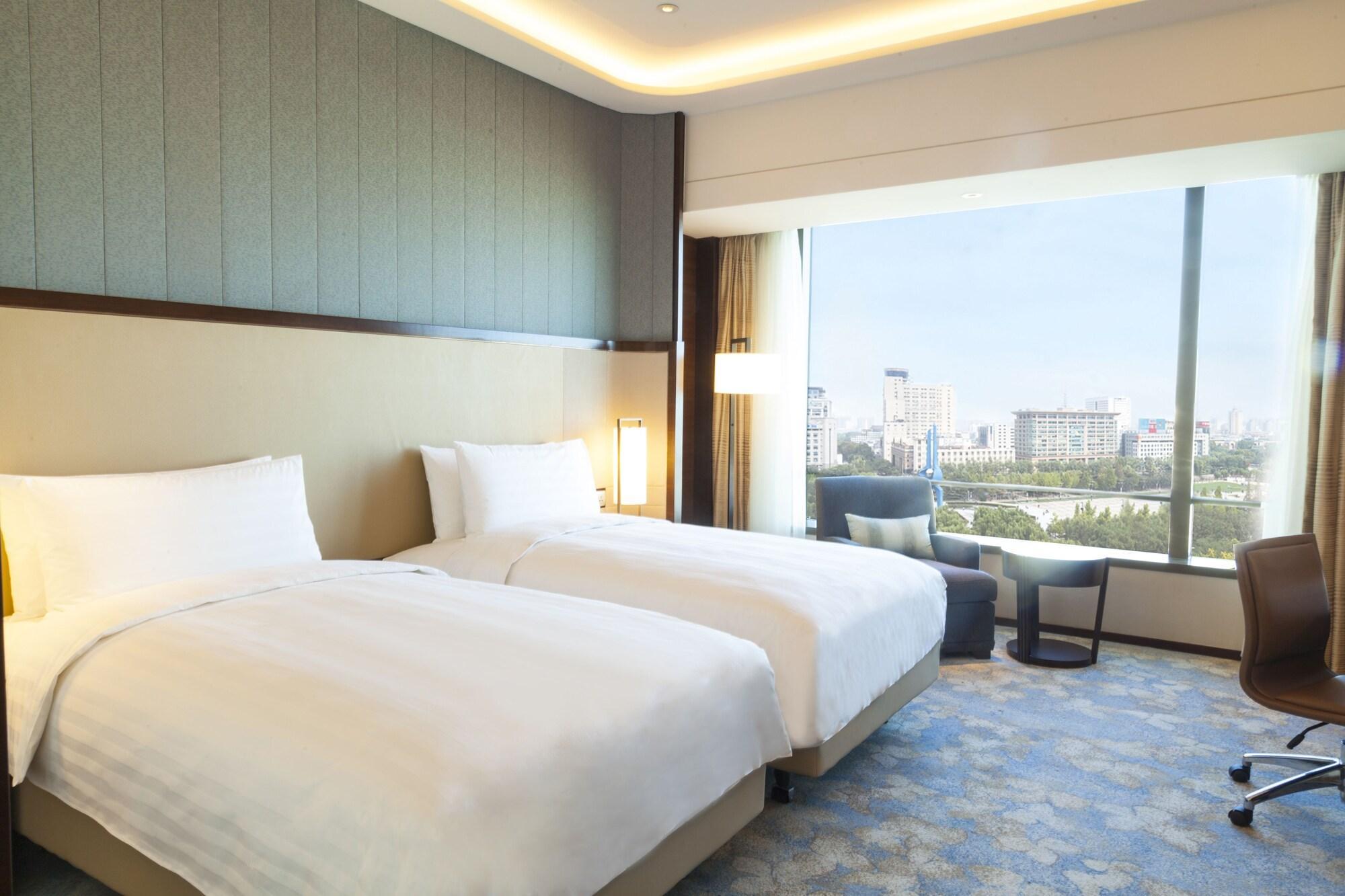 Shangri-La Jinan Bagian luar foto