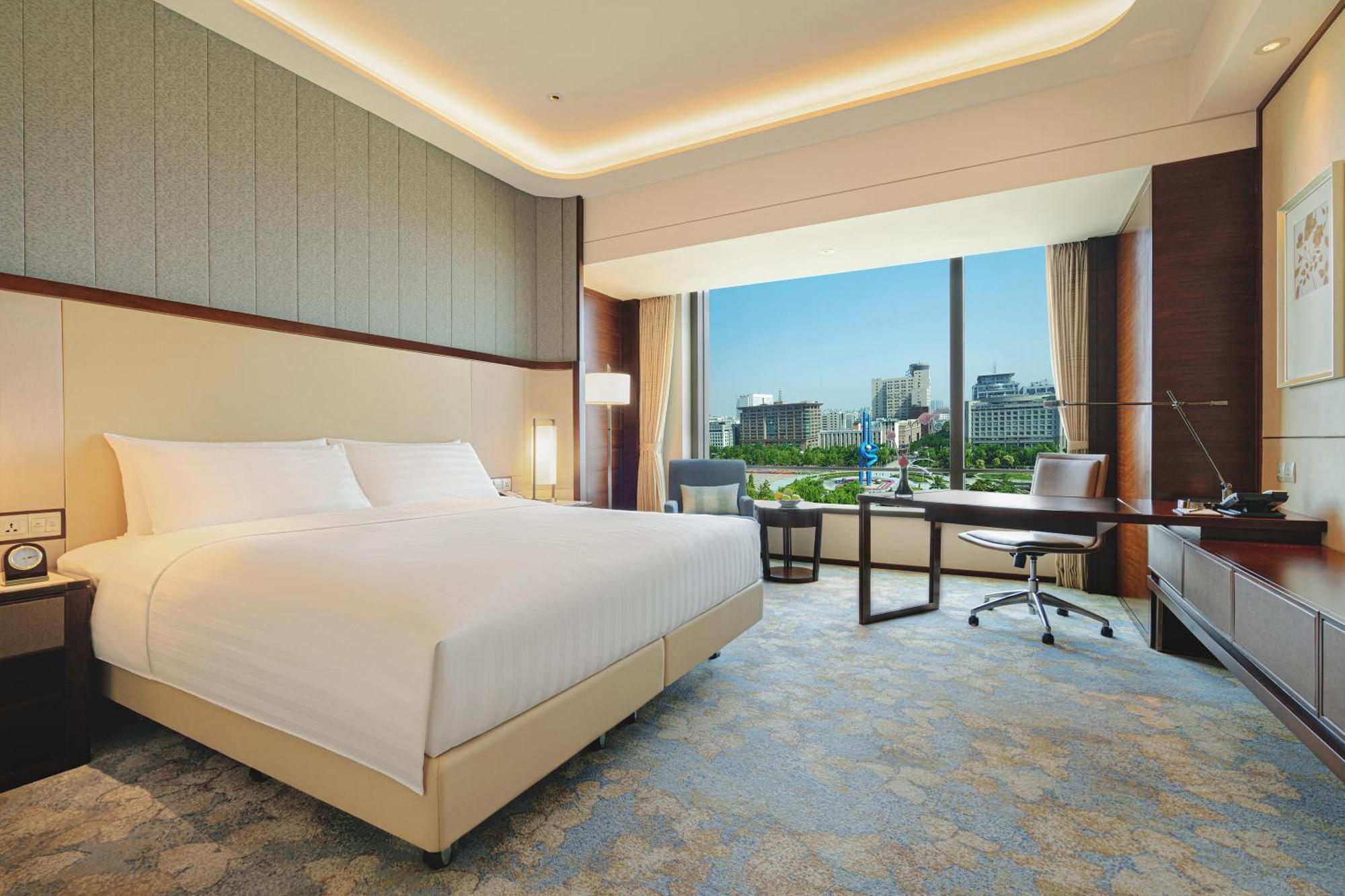 Shangri-La Jinan Bagian luar foto